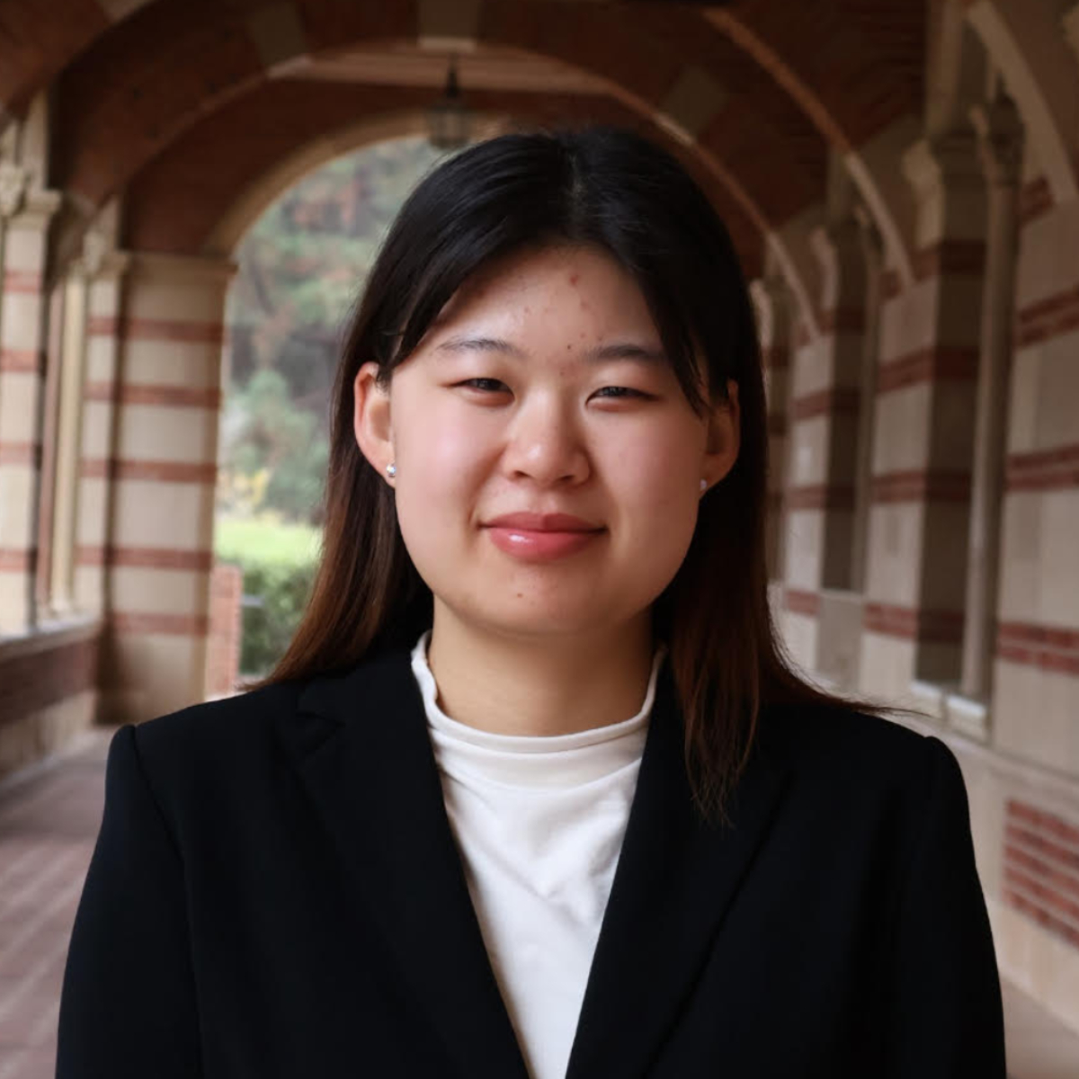 Mona Kusumoto – URP/UIP Peer Advisor